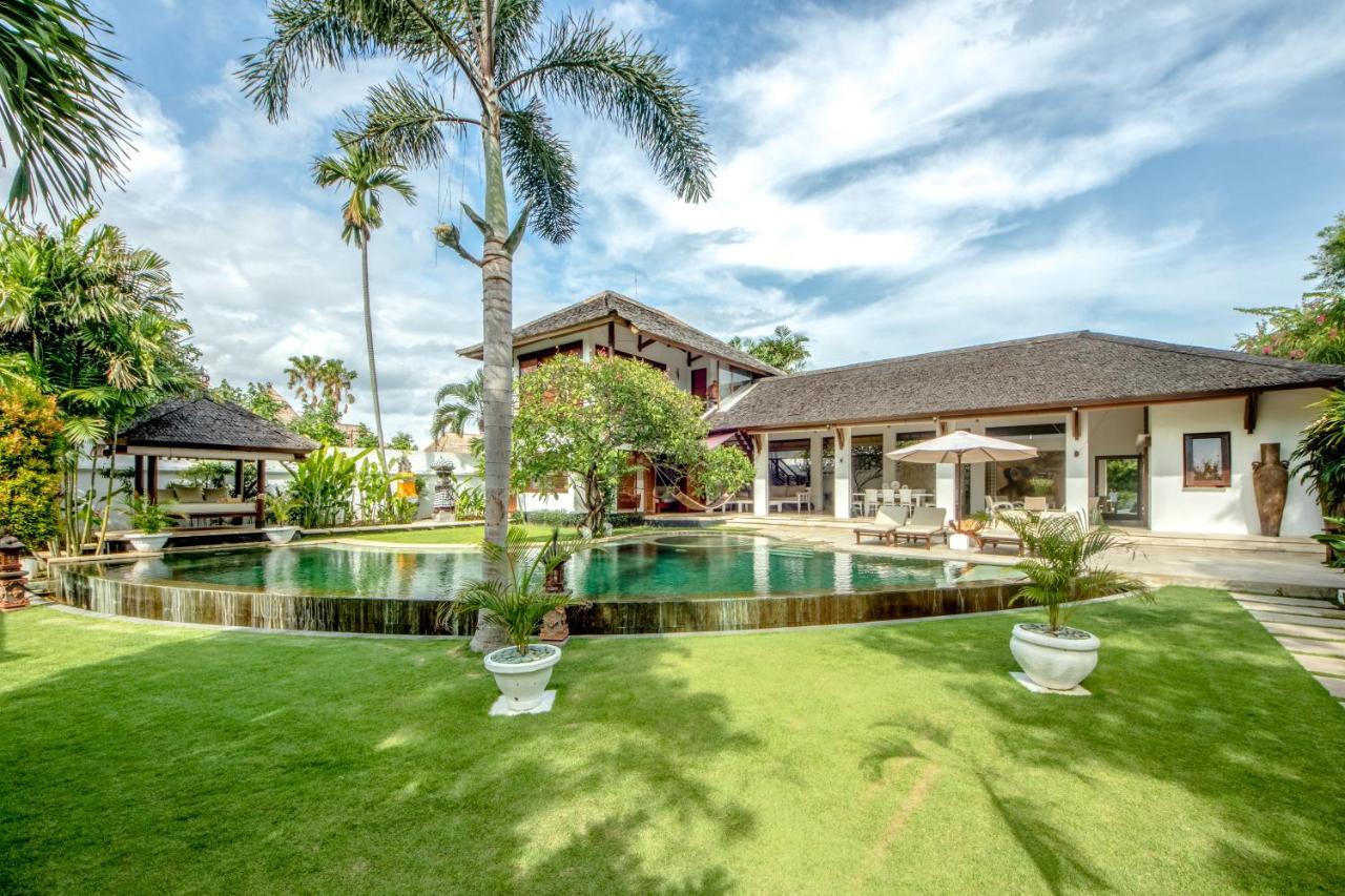 Maharaj Villa